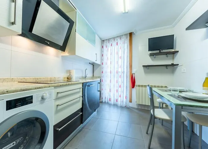 En El Corazon De La Ciudad Con Parking Apartment