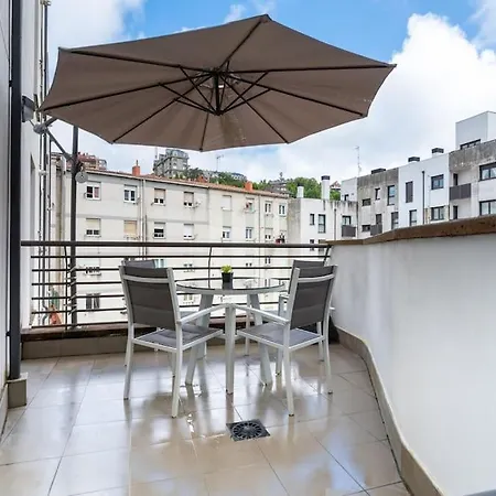 Apartment En El Corazon De La Ciudad Con Parking Santander